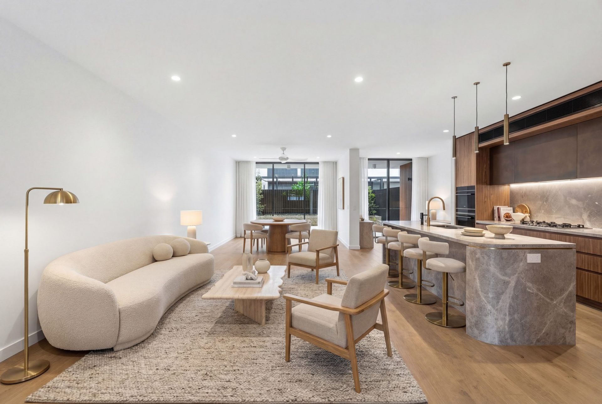 1/1 Grand Jabiru Way, Sanctuary Cove - Thumbnail 3