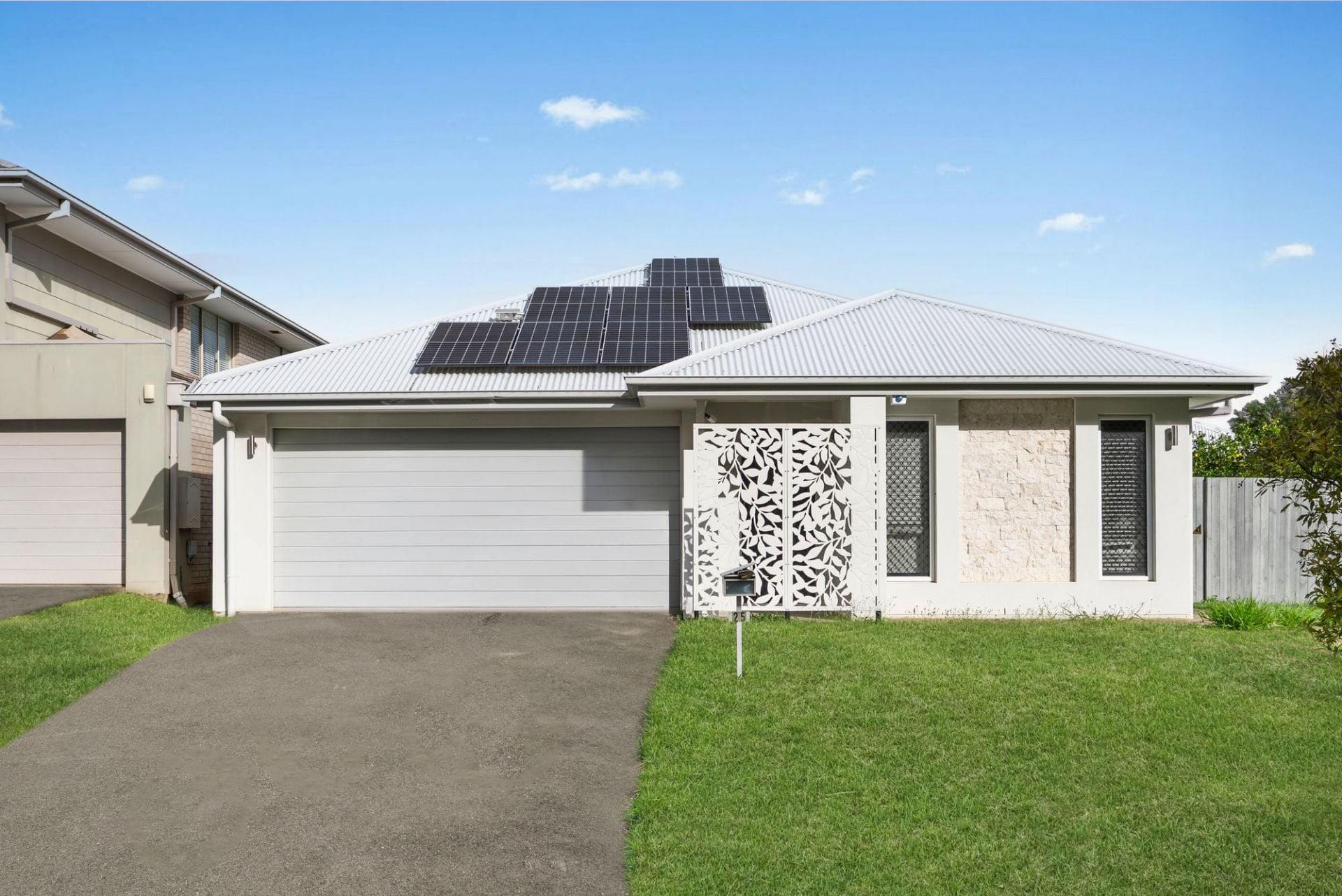 25 Manhattan Crescent North Lakes QLD, North Lakes - Image 1