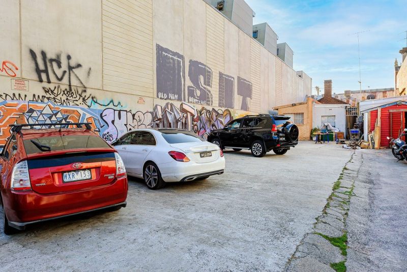 Vacant & Move-In Ready - 111 Johnston Street