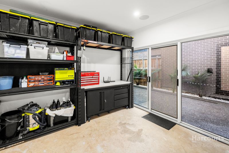 24 Stricta Circuit, Fraser Rise