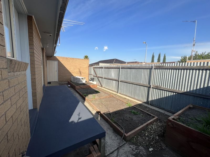 2/41 Messmate Street, Lalor