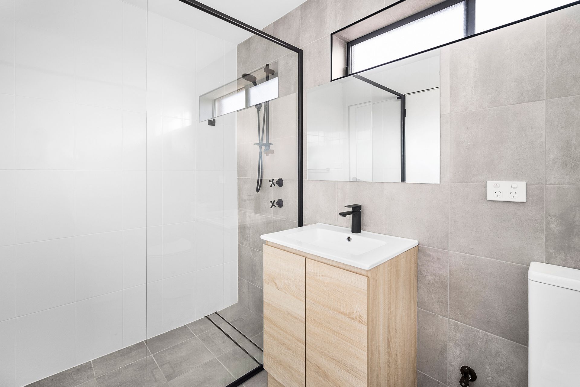 4 Stoddart Street Roselands NSW, Roselands - Thumbnail 2