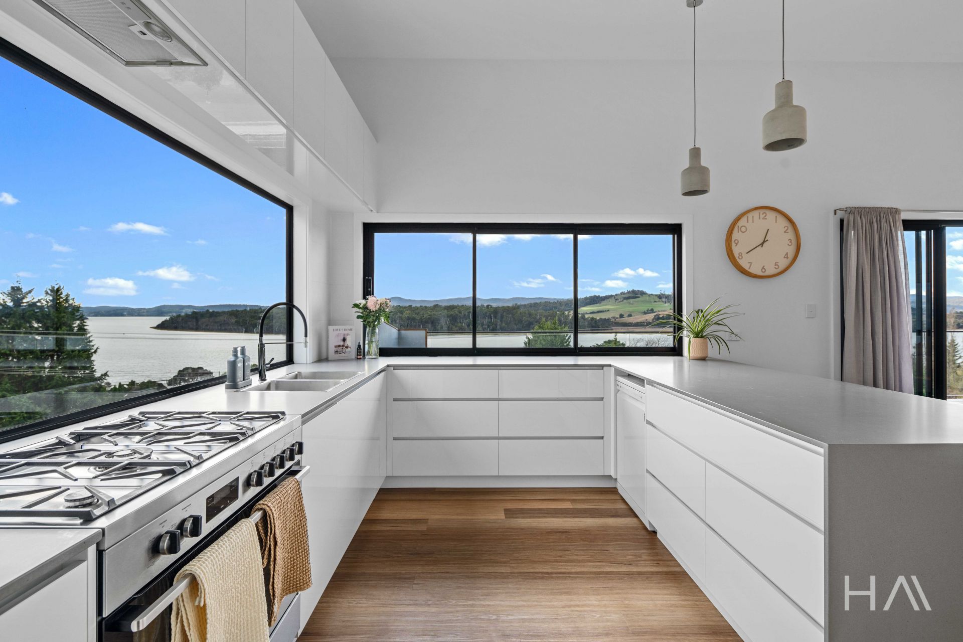 407 Rosevears Drive Lanena, Lanena - Thumbnail 3