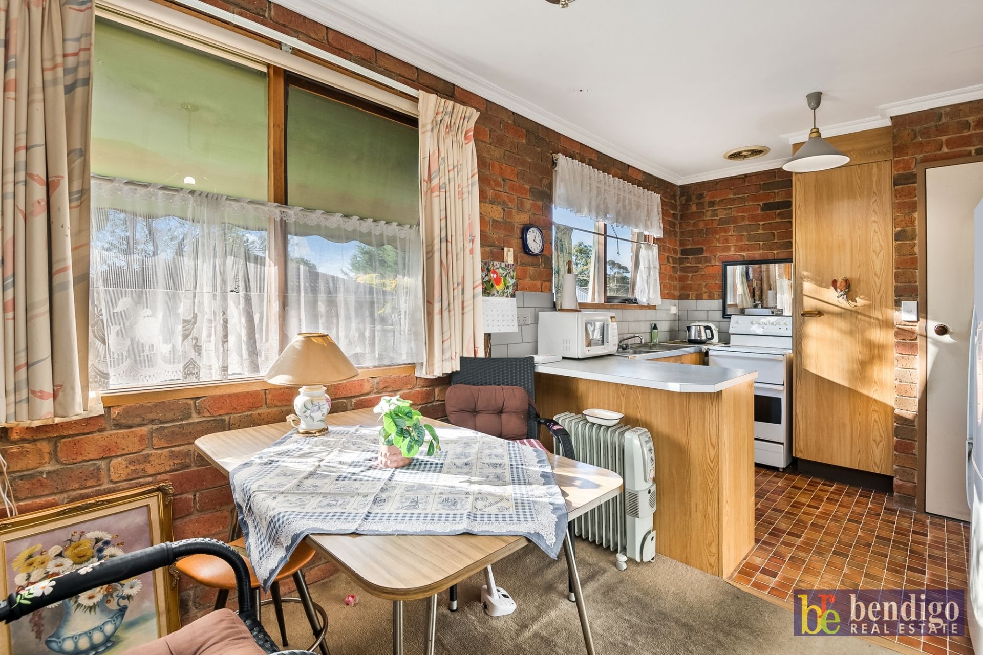 2/4 Collins Street Kangaroo Flat VIC, Flat - Thumbnail 3