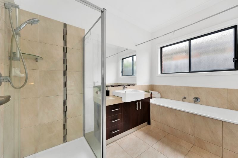 15 Tourmaline Drive, Epping