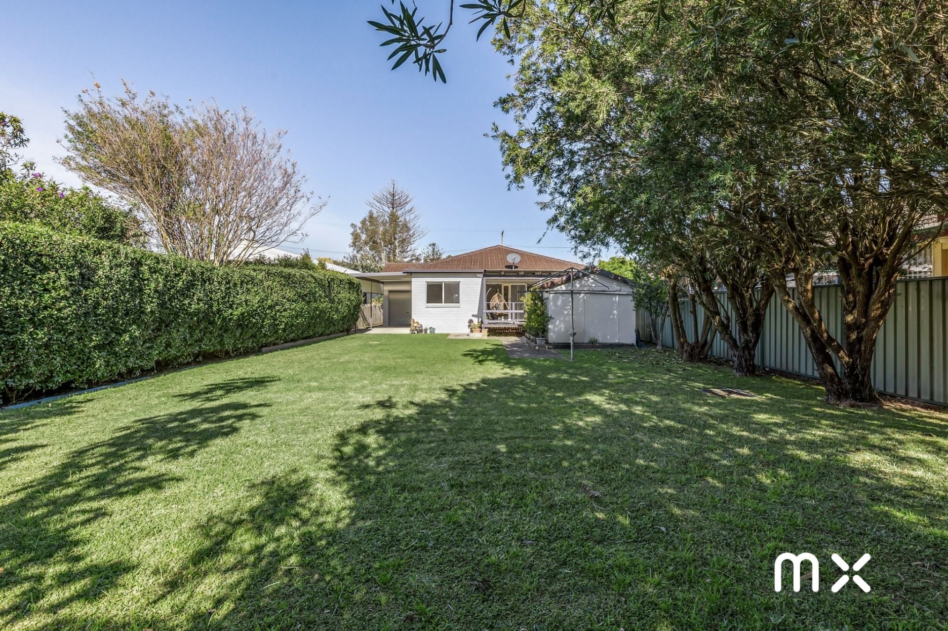 24 Lake Parade, East Corrimal - Image 1