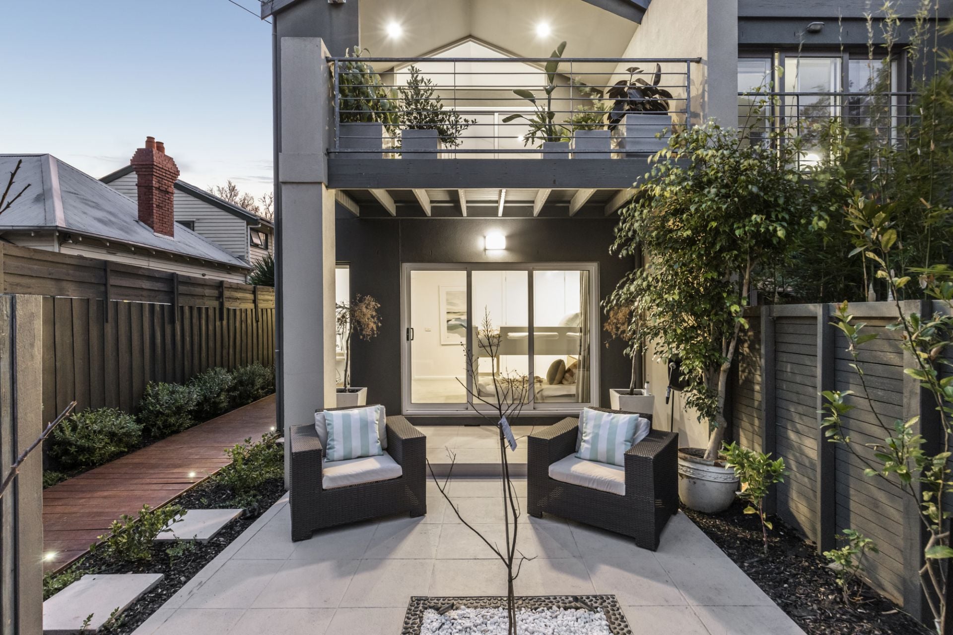 113 Carpenter Street, Brighton, Brighton - Thumbnail 2
