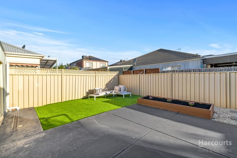5 Kings Domain, Caroline Springs