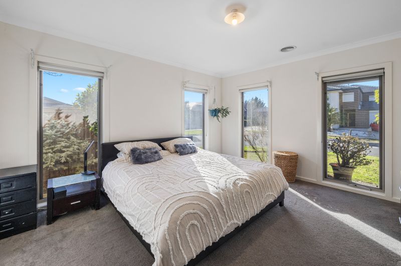 12 Dawkins Avenue, Fraser Rise