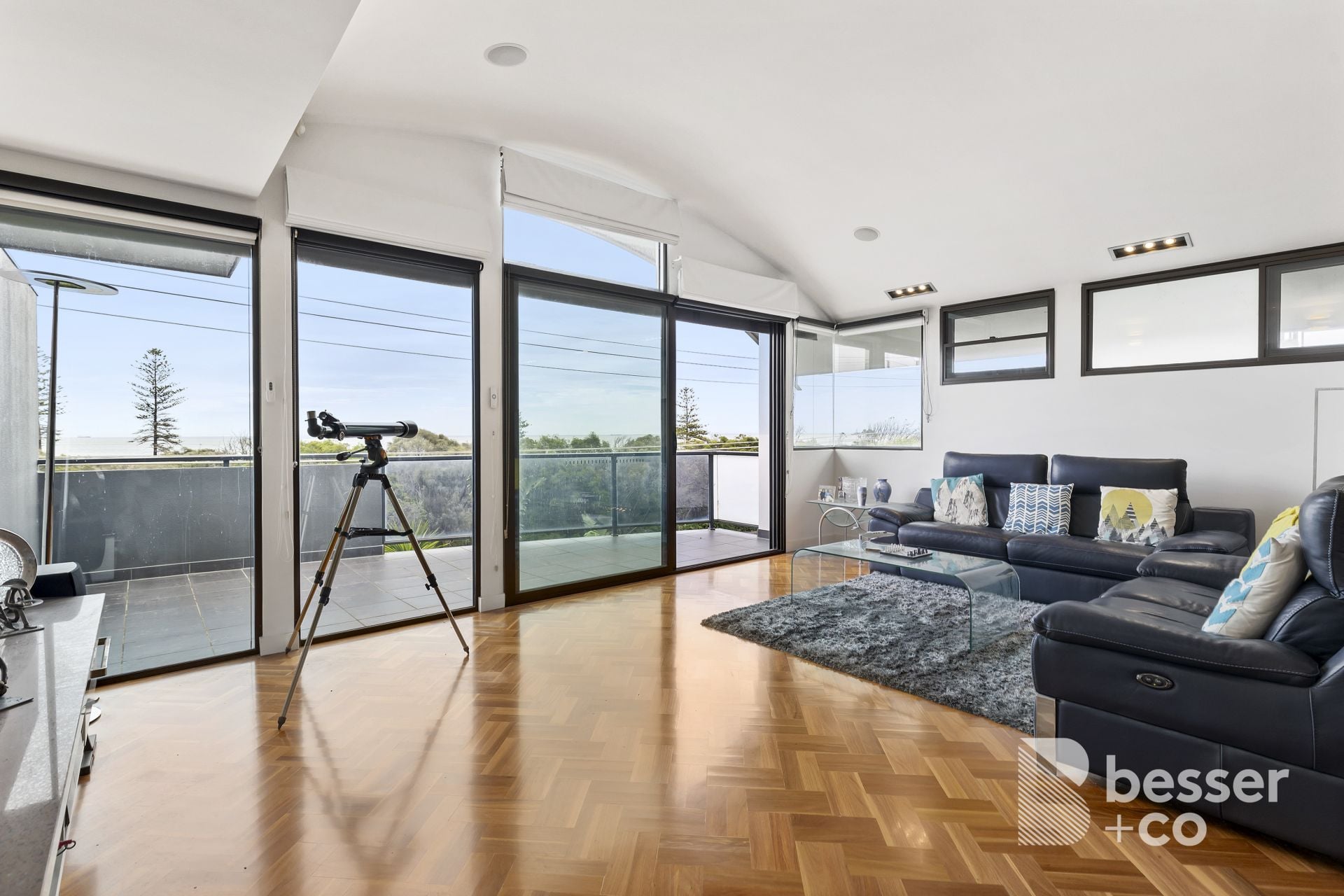 53 Ormond Esplanade, Elwood - Thumbnail 5