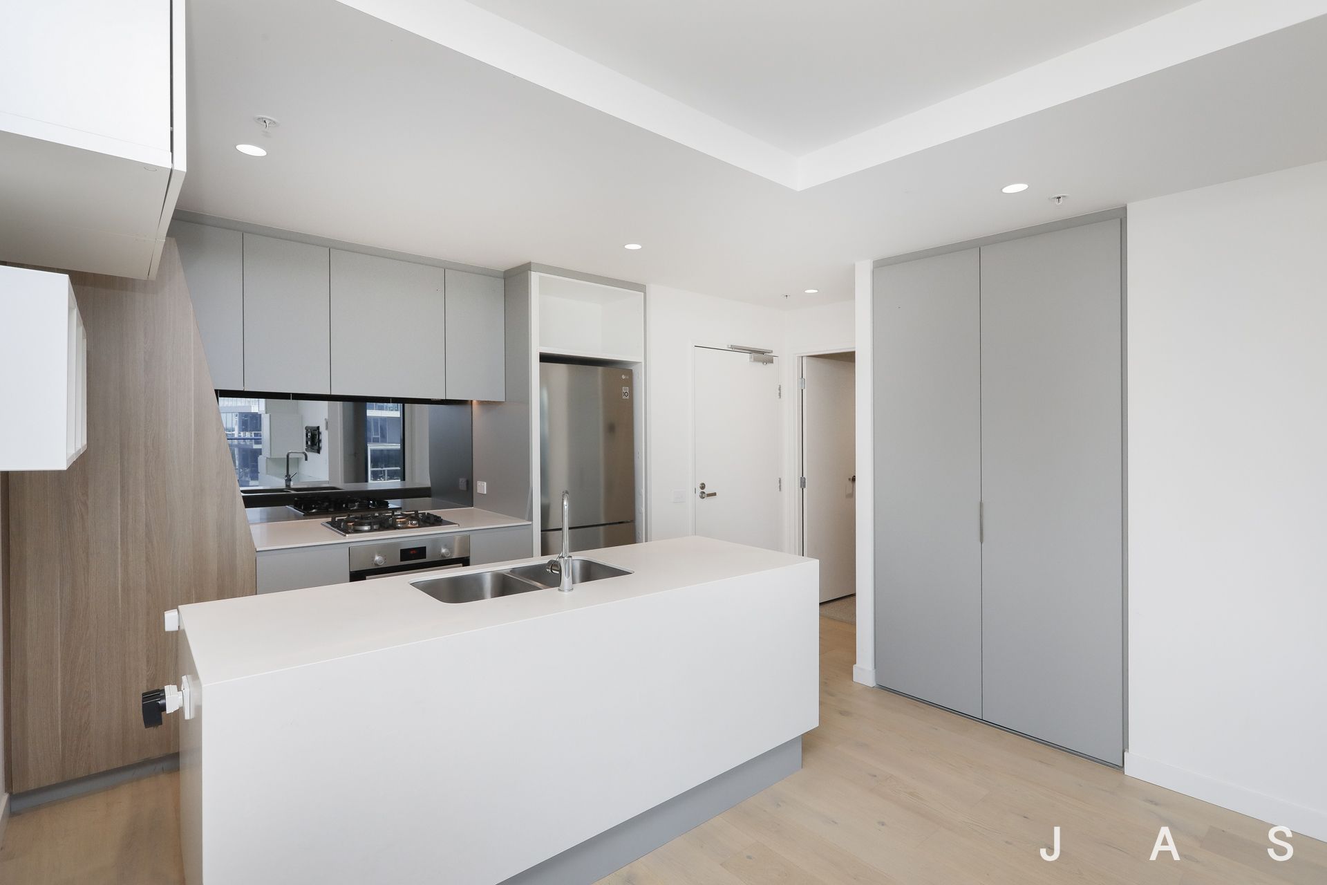 910/2 Hallenstein Street Footscray VIC, Footscray - Thumbnail 7
