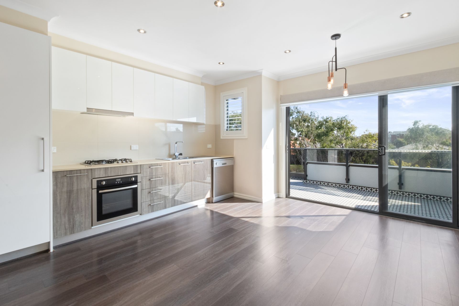 Stylish Two-Bedroom Townhouse in a Convenient Reservoir Location