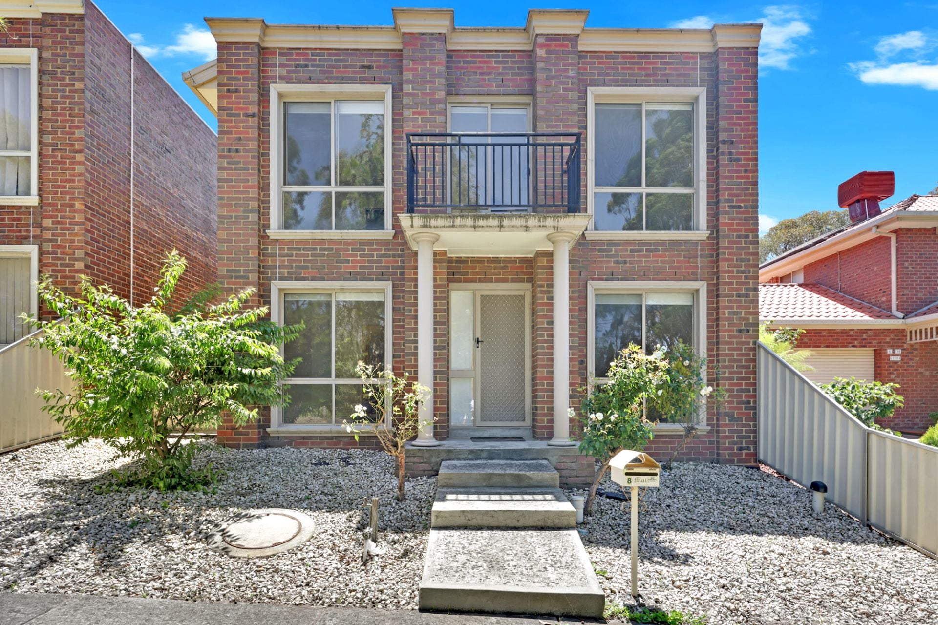 PRESTIGEOUS RIVERGUM ESTATE!