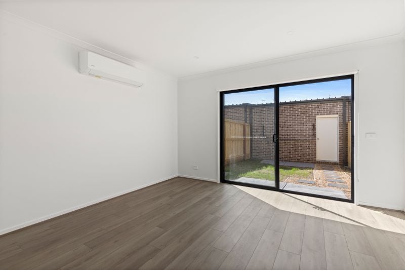 10 Earthshine Walk, Wollert