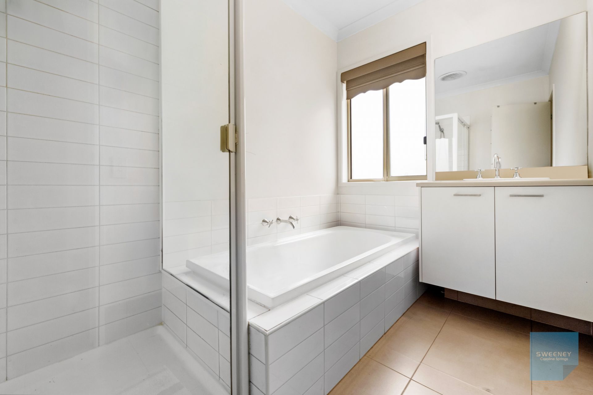 29 Blakeville Drive, Caroline Springs - Thumbnail 8