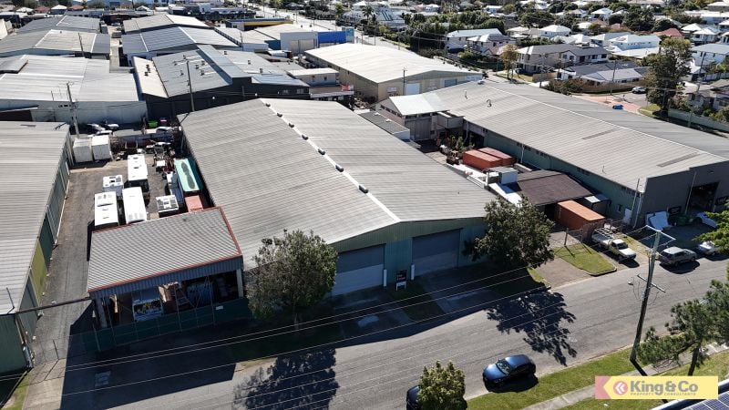 Budget Main Road Showroom/Warehouse!