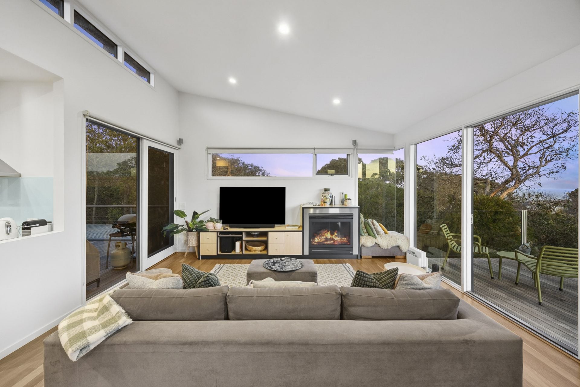 2/18 Third Avenue, Anglesea - Thumbnail 4