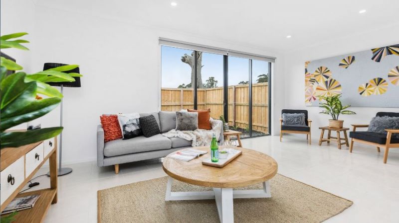 77 Willowglen Boulevard, Cranbourne VIC, Cranbourne - Thumbnail 5