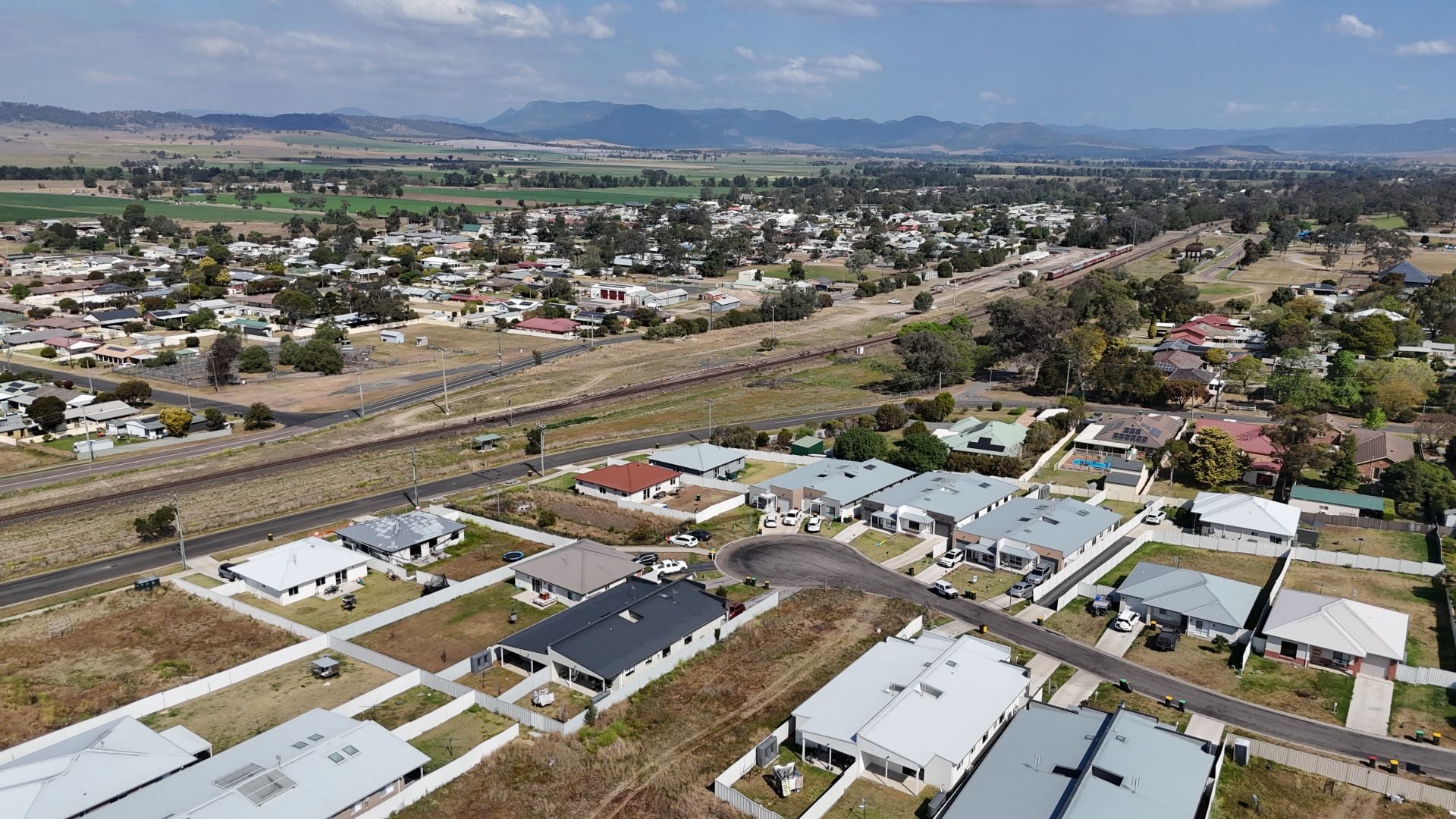 8 Burkill Close, Denman - Image 1