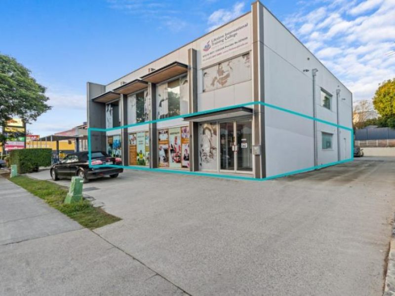 Ground/478 Logan Road, Greenslopes