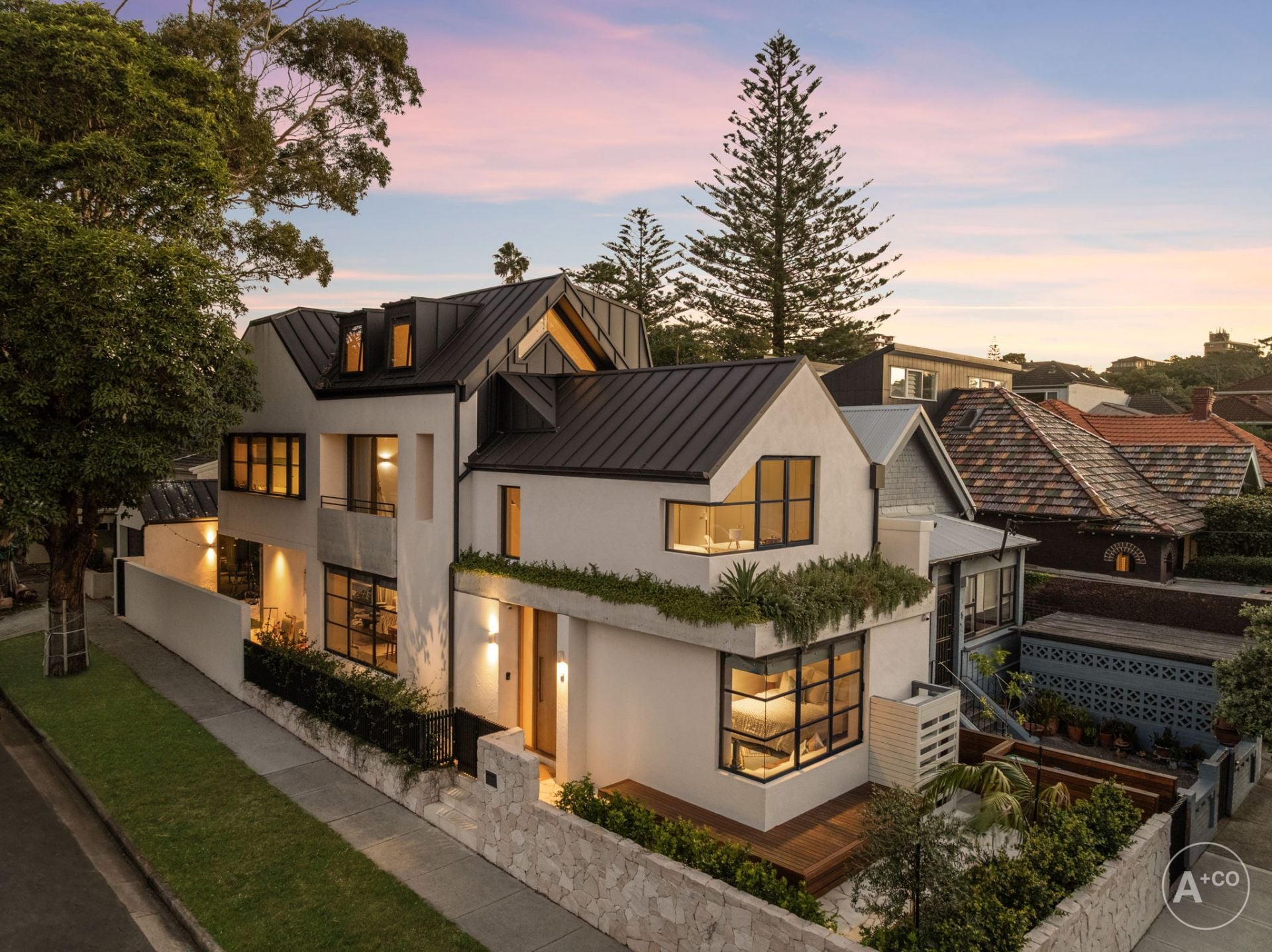 9 Philip Street, Bondi, Bondi - Thumbnail 2
