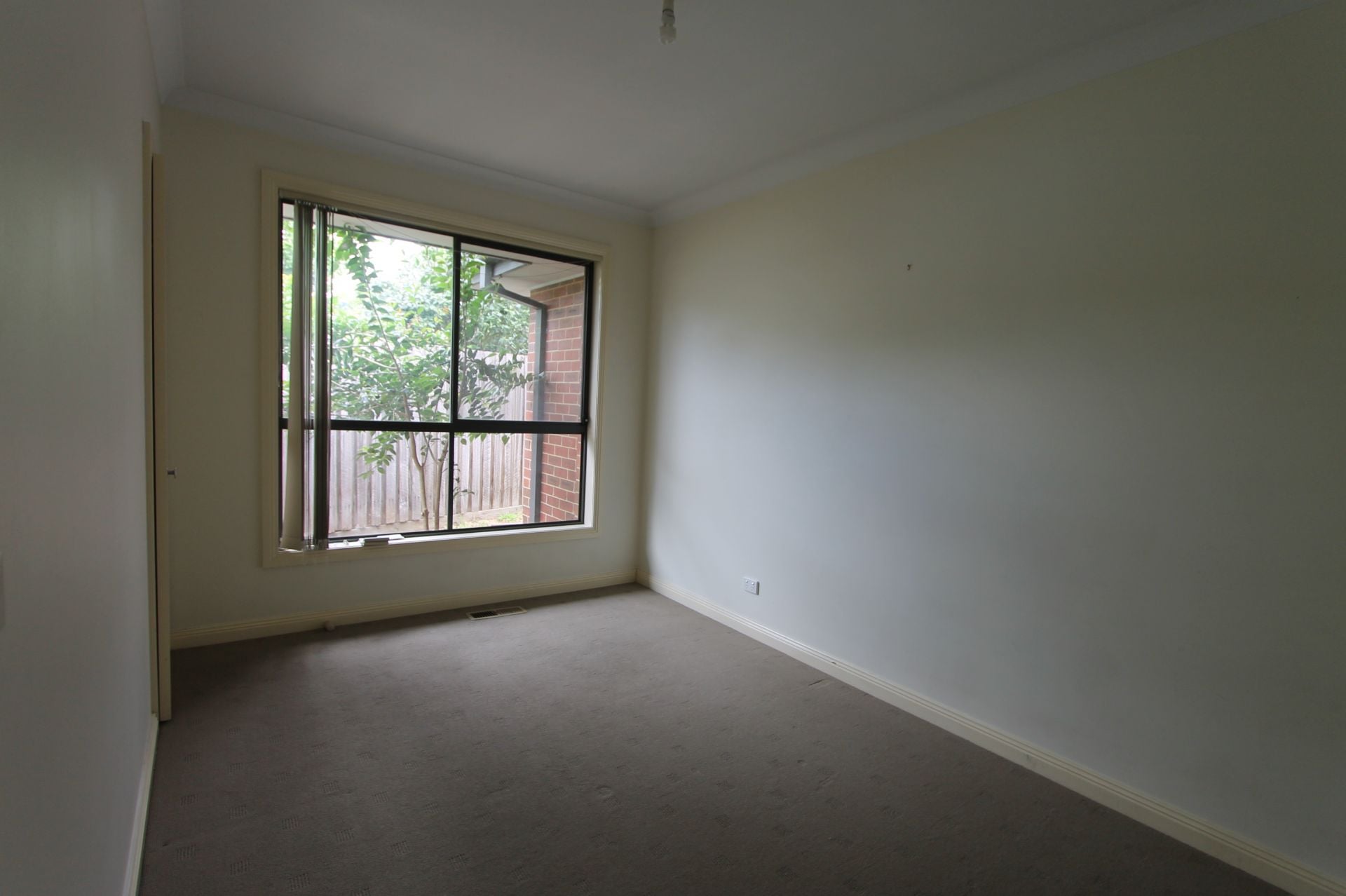 Prime Location & Easy Living!
