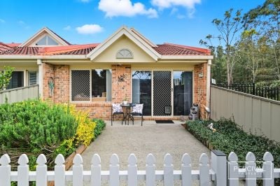 17/1 Little John Lane, Port Macquarie