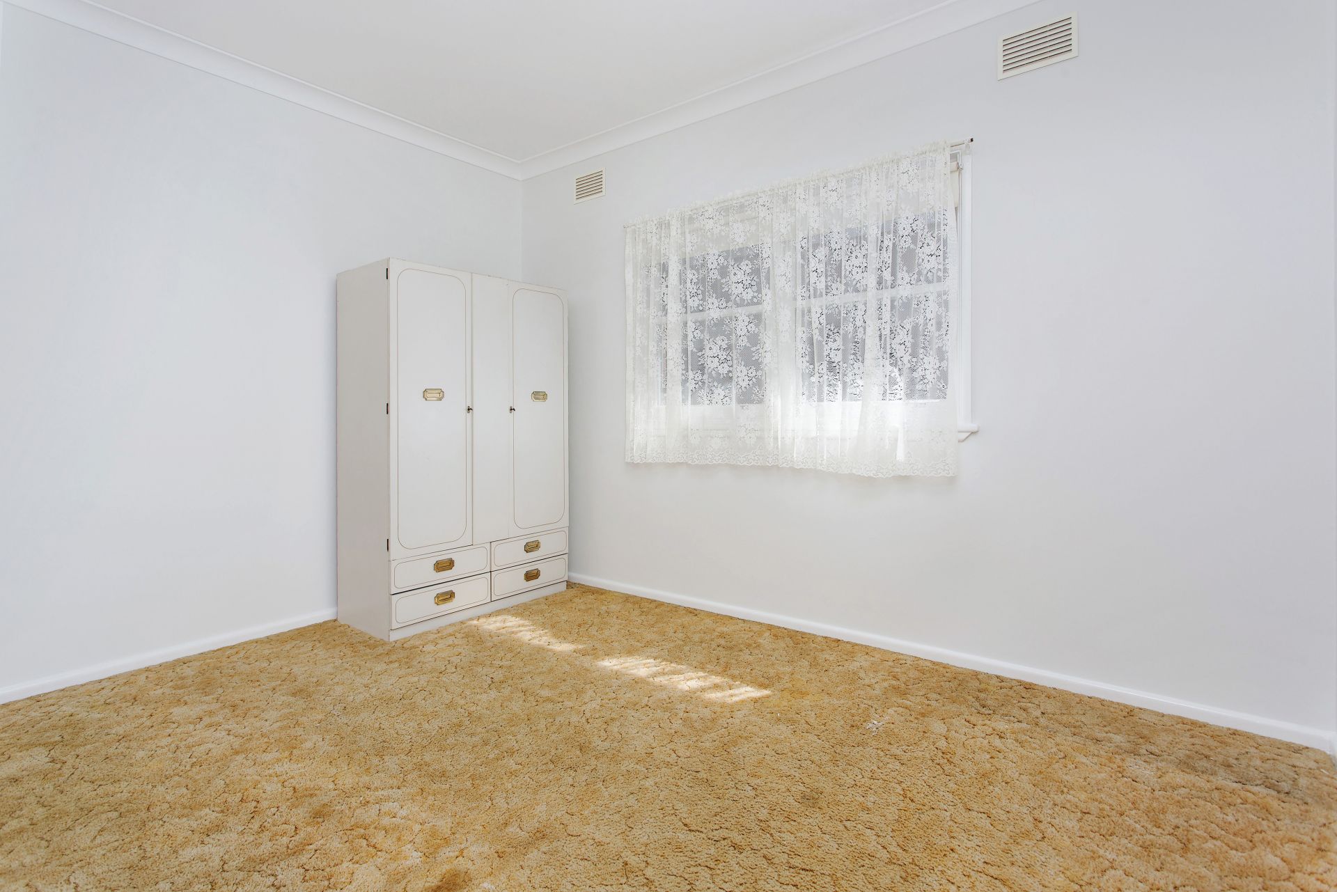 69 Hutton Avenue, Bulli NSW