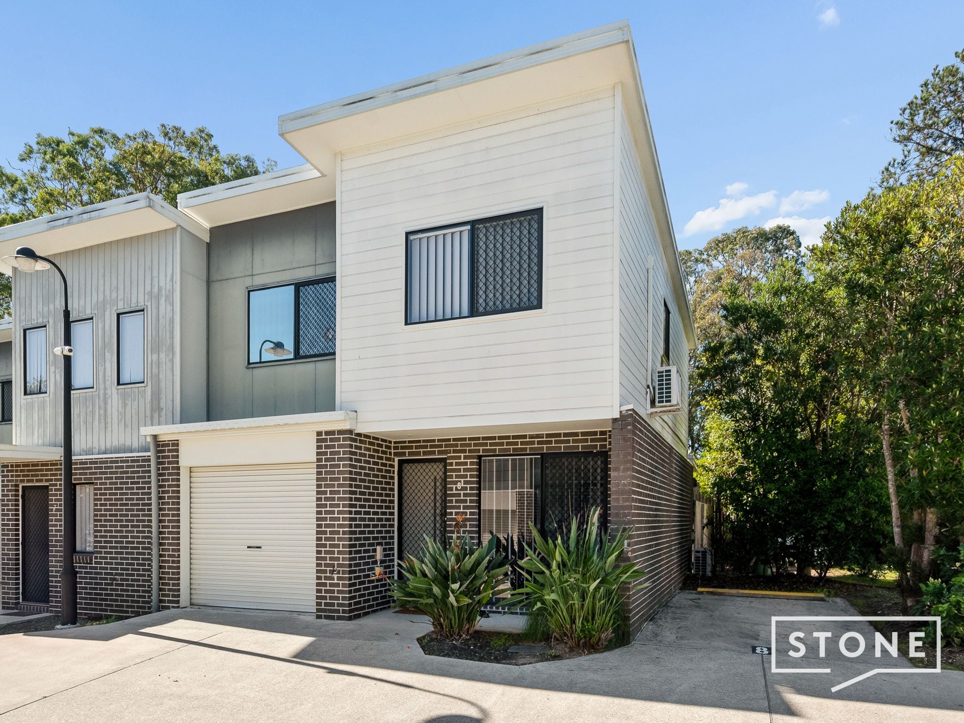 8/6 Devereaux Road, Boronia Heights, Boronia Heights - Image 1