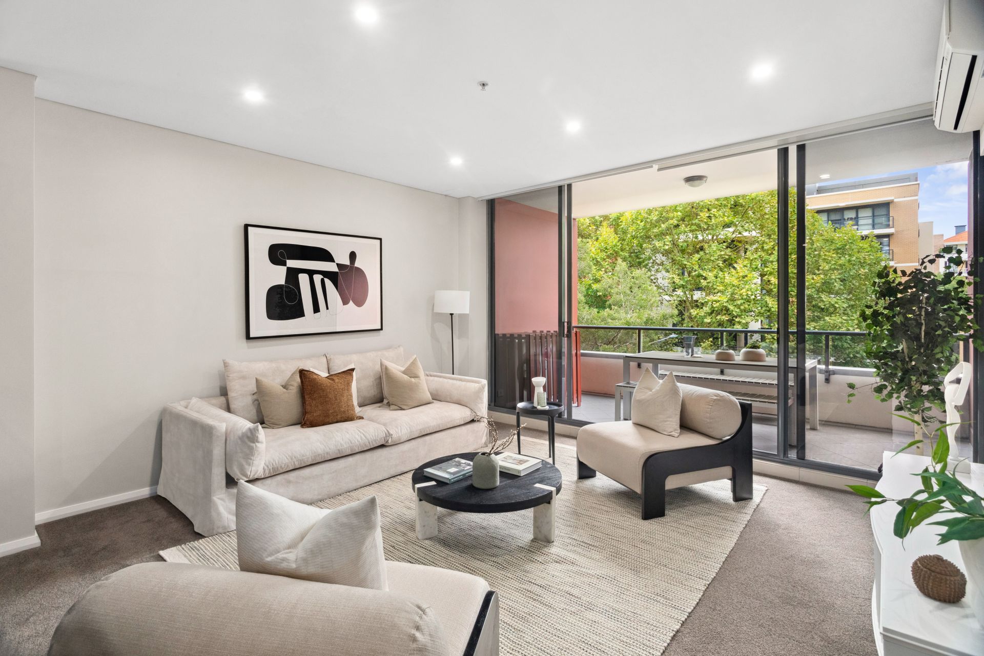 541/7 Crescent Street, Waterloo, Waterloo - Thumbnail 5