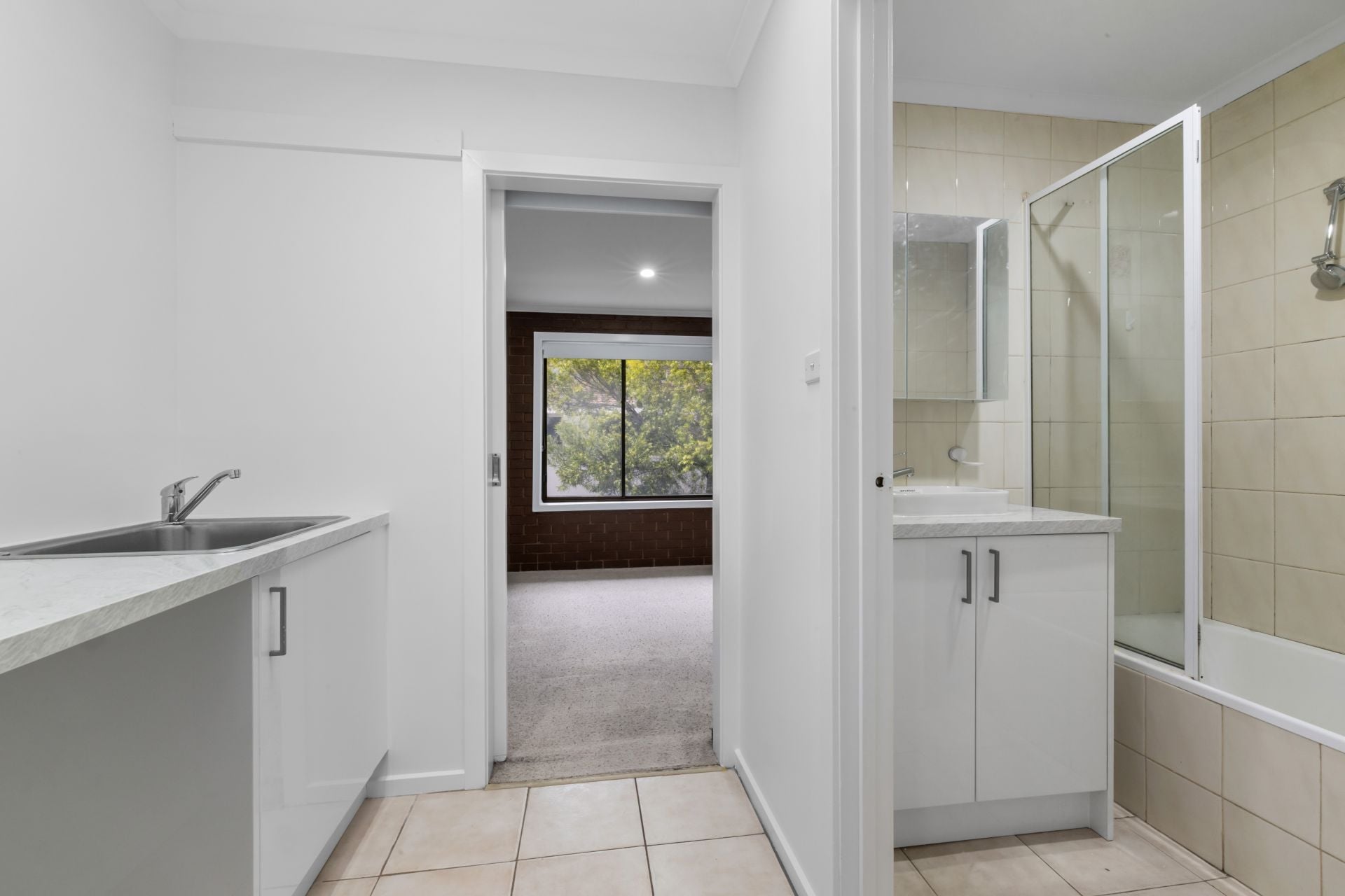 Large Three Bedroom townhouse