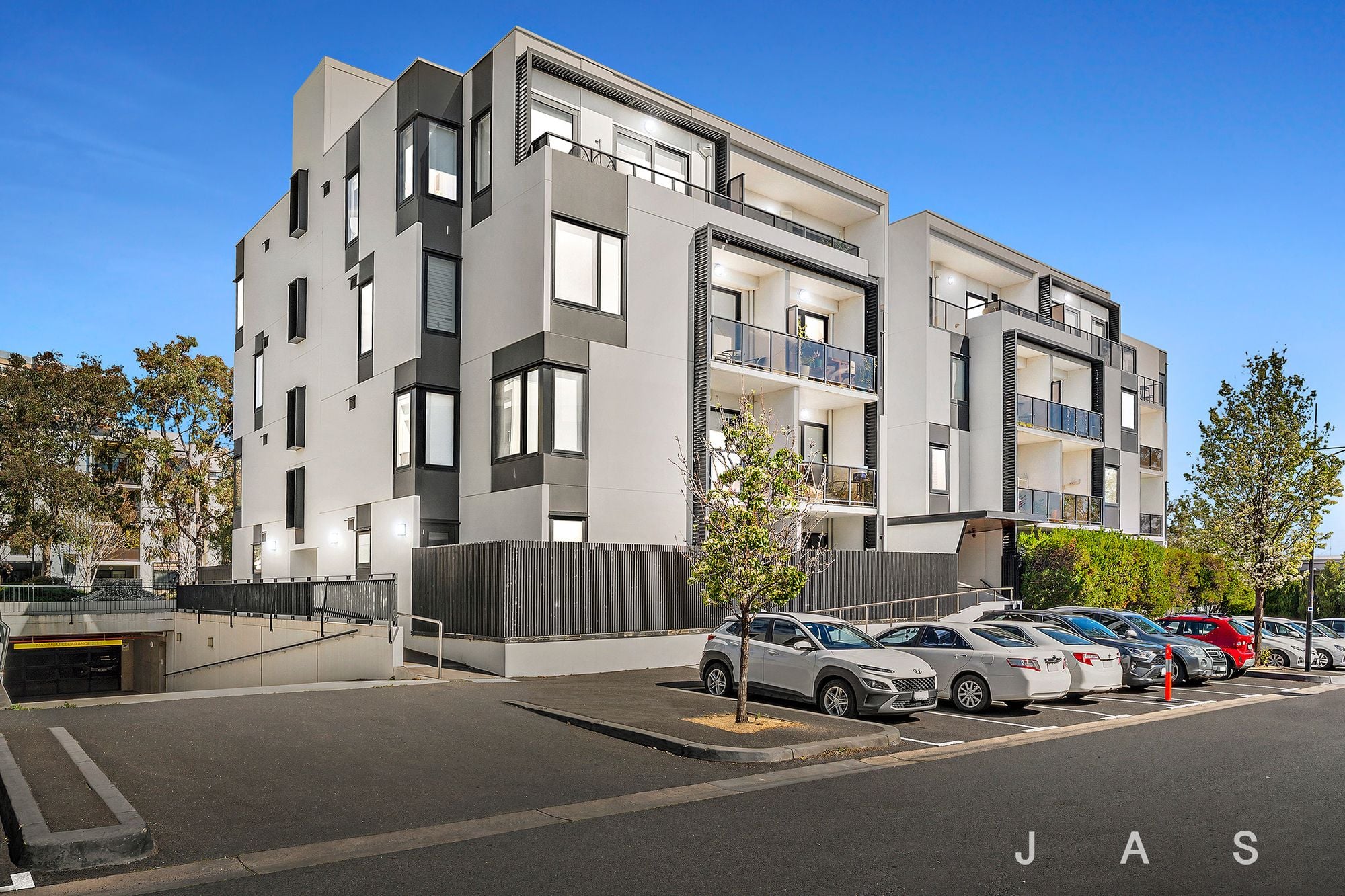 110/71 Henry Street, Kensington, Kensington - Thumbnail 2
