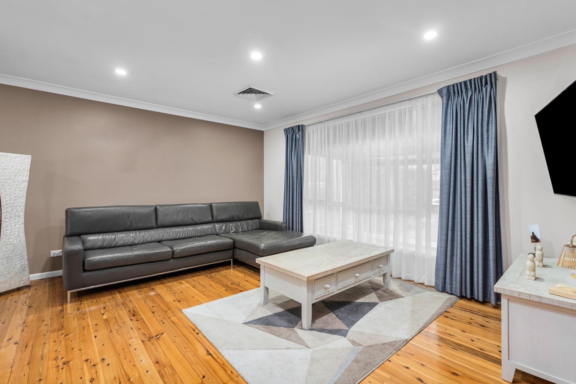 30 Wilton Street, Narellan, Narellan - Thumbnail 2