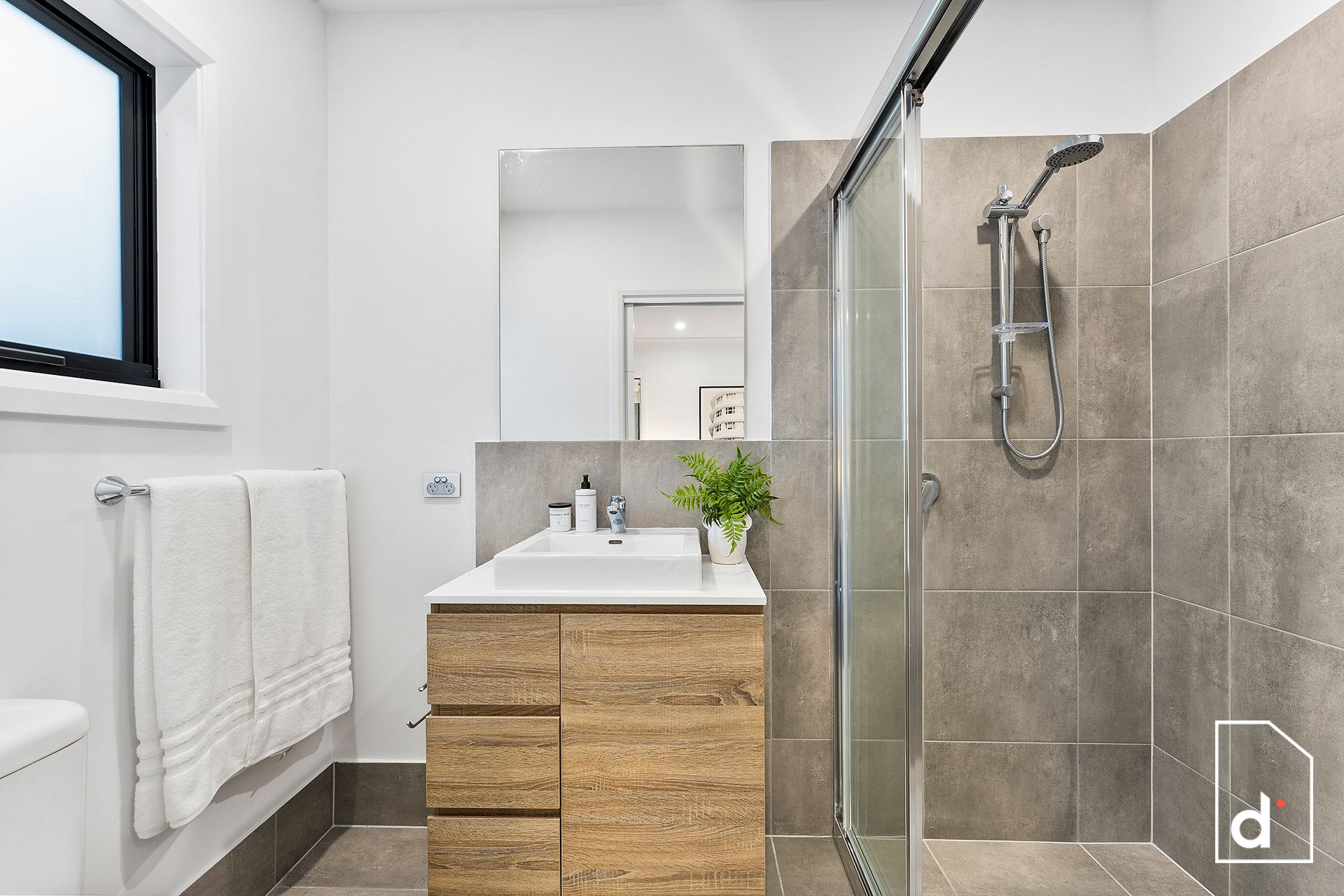 13A Pass Avenue, Thirroul NSW