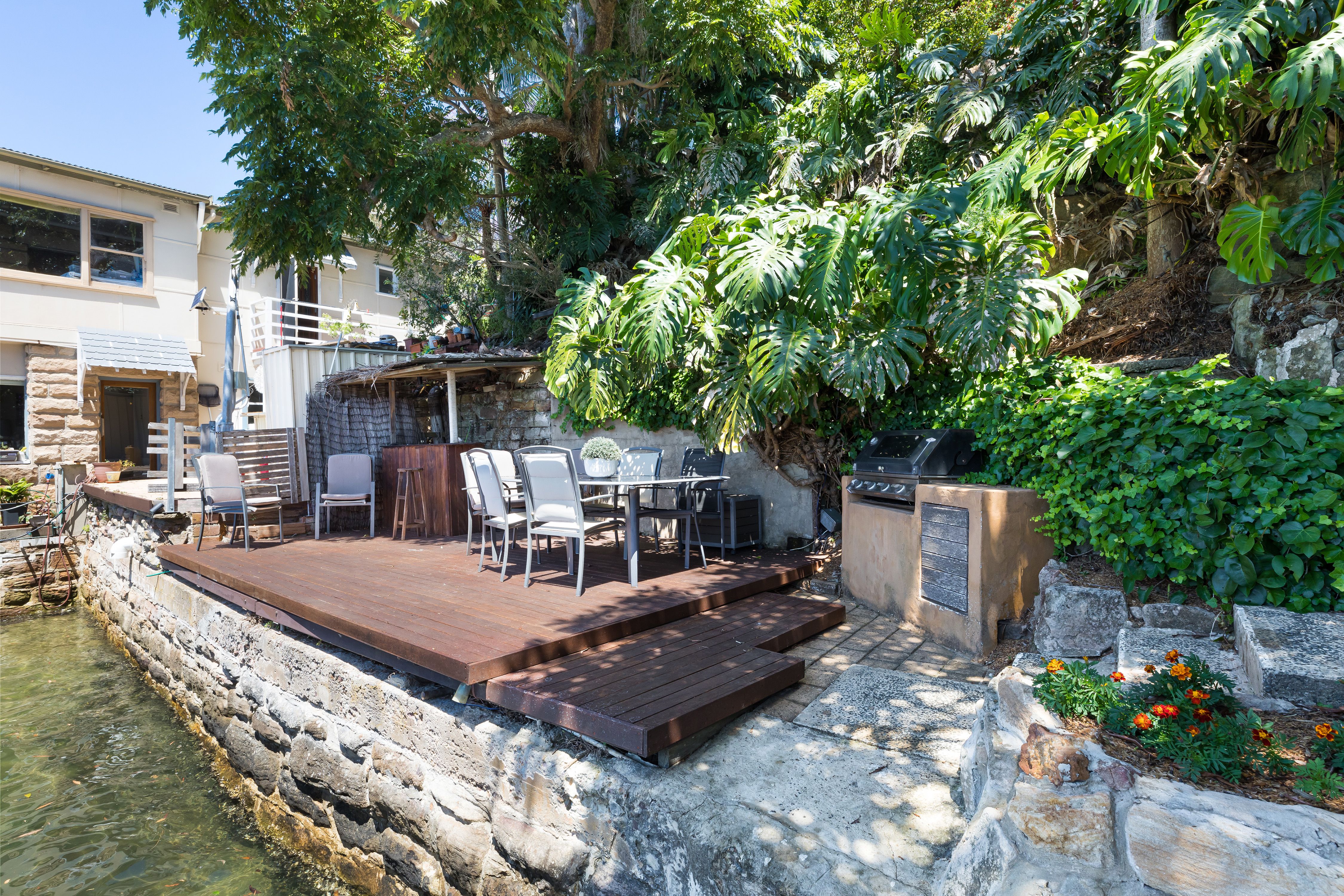 6 Sherwood Avenue YOWIE BAY 2228