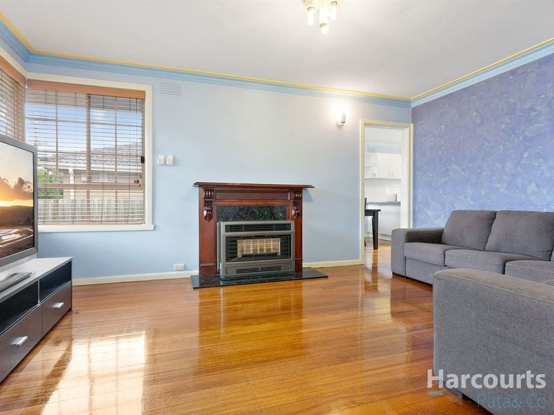 114 Edgars Road, Thomastown