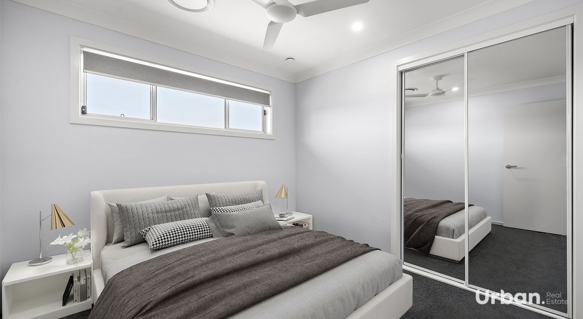 Oakville 256 Commercial Road