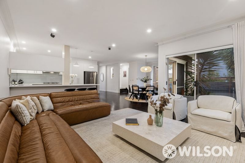 2A Carrington Grove ST KILDA EAST VIC, St Kilda East - Thumbnail 3