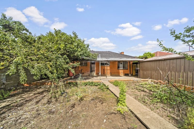 7 Hazel Avenue, Thomastown