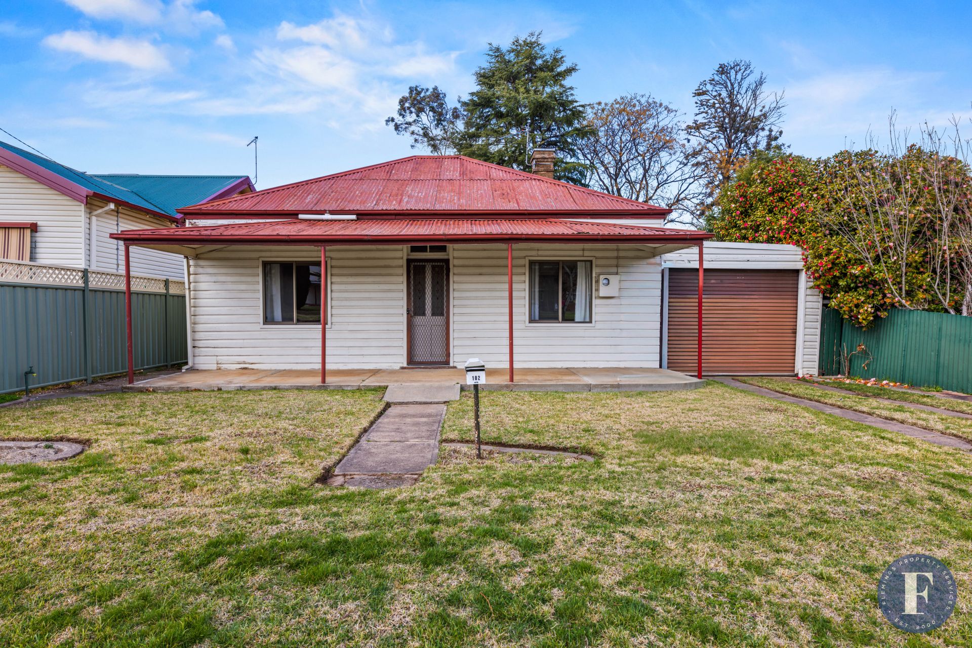 102 Thompson Street, Cootamundra NSW, Cootamundra - Thumbnail 2