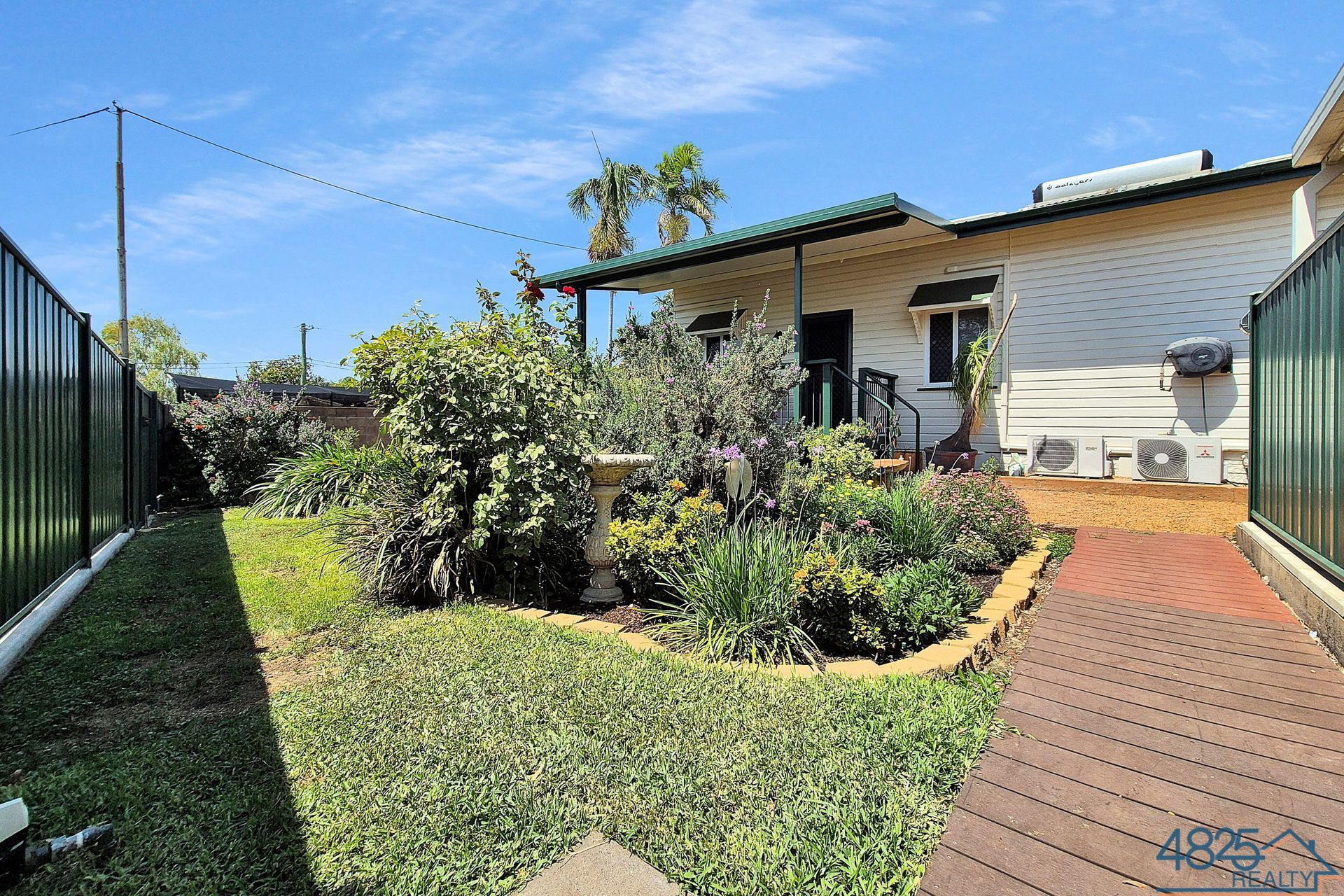 21 Hilton Road Mount Isa QLD, Mount Isa City - Thumbnail 2