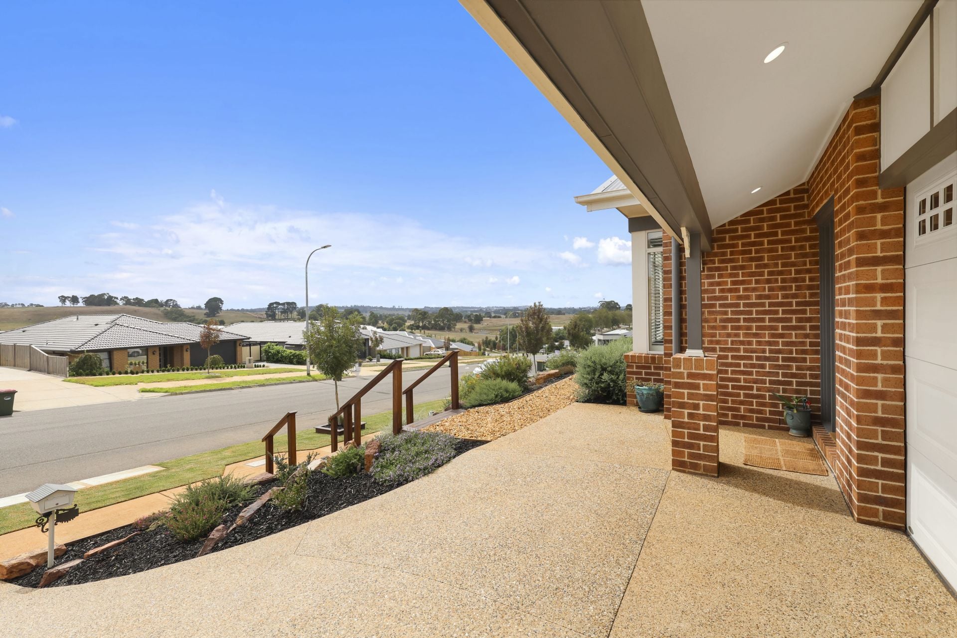 31 Hart Drive, Warragul VIC, Warragul - Thumbnail 3