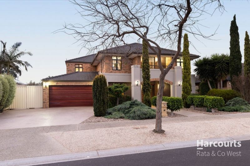 15 Clementson Drive, Caroline Springs