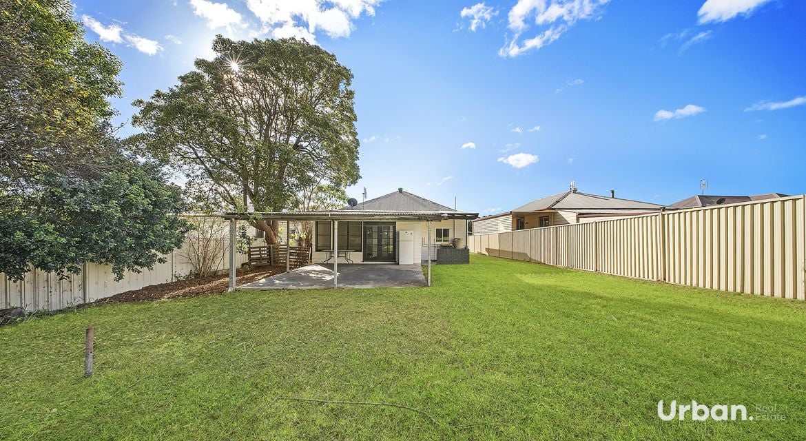 Paxton 7 McDonald Avenue