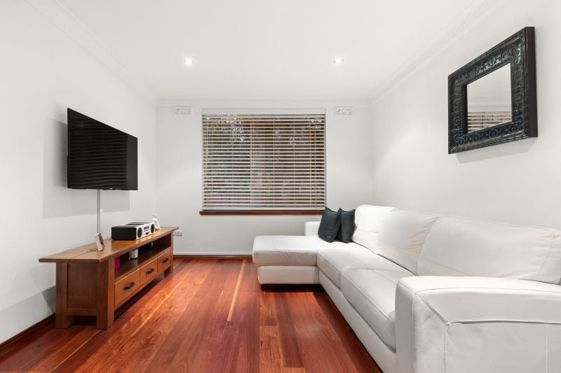 8/15 Burton Street, Concord