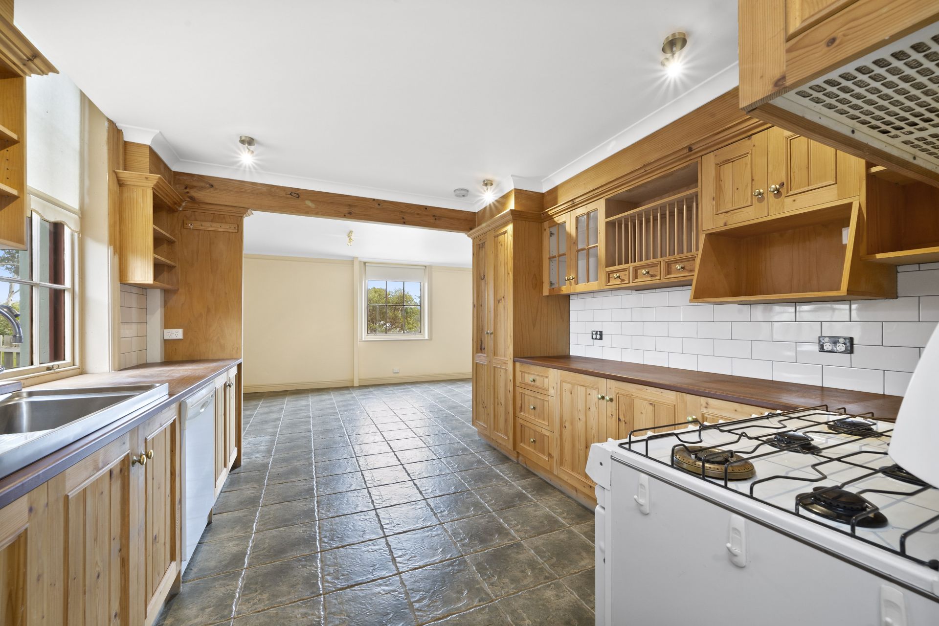 124 Rutherford Street, Avoca - Thumbnail 7