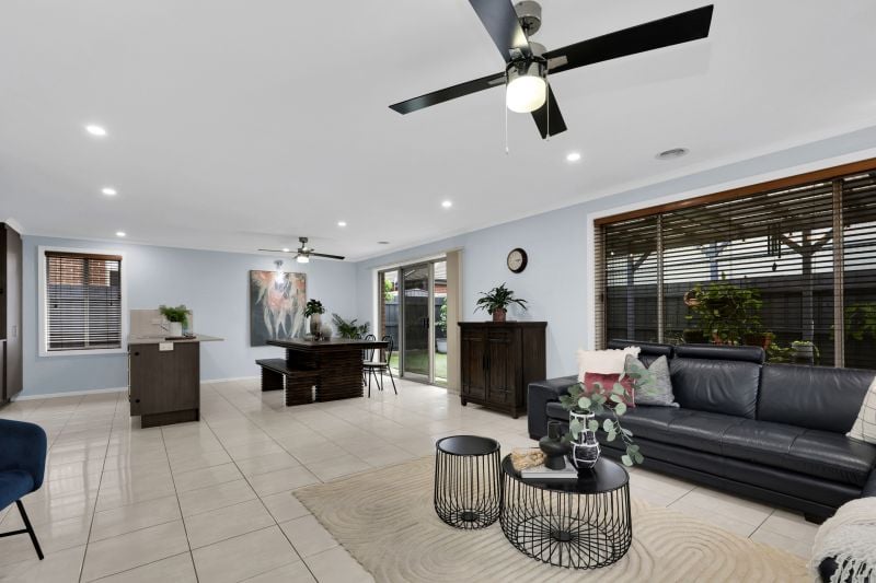 13 Tourmaline Drive, Epping