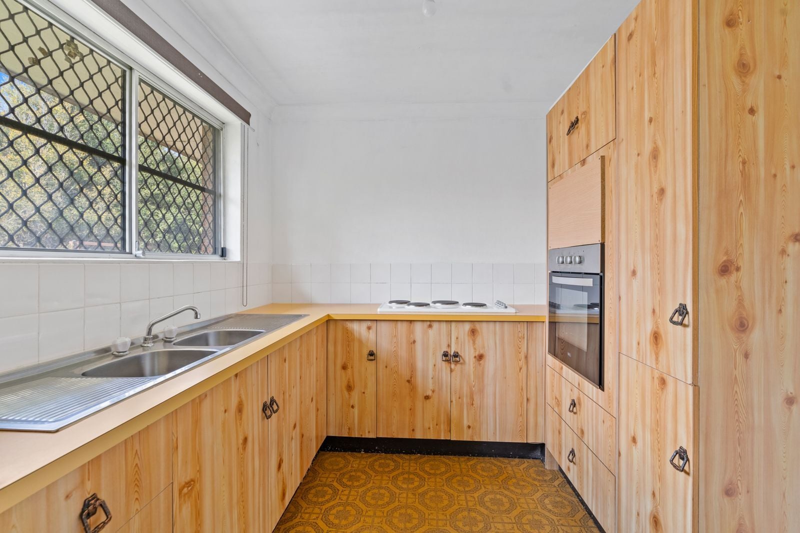 2/21 Second Avenue, Macquarie Fields, Macquarie Fields - Thumbnail 3