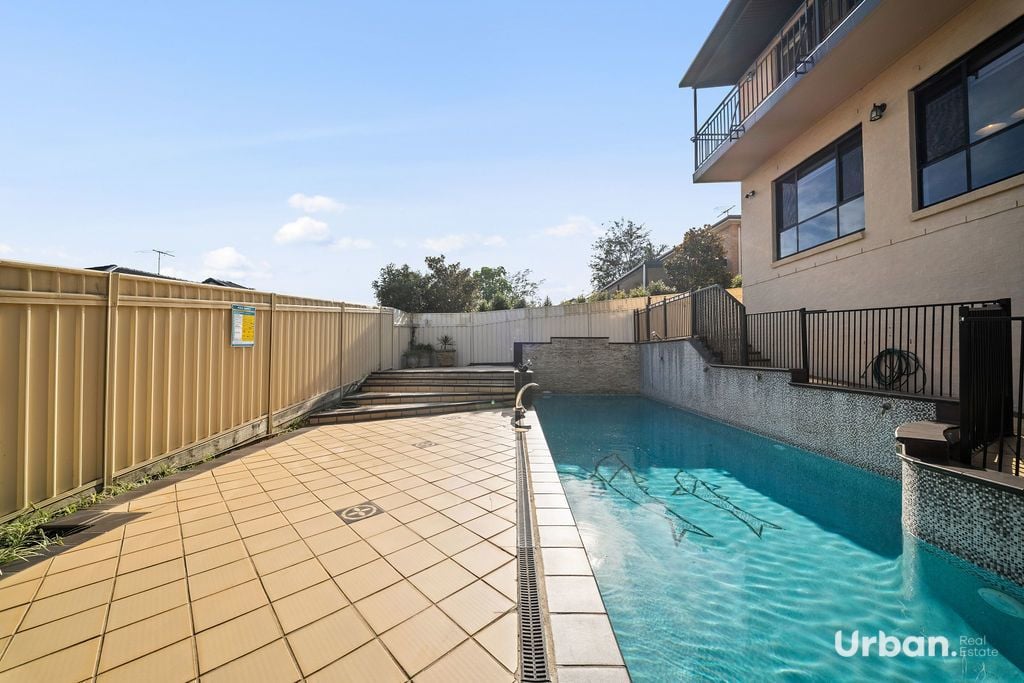Glen Alpine 138 Englorie Park Drive