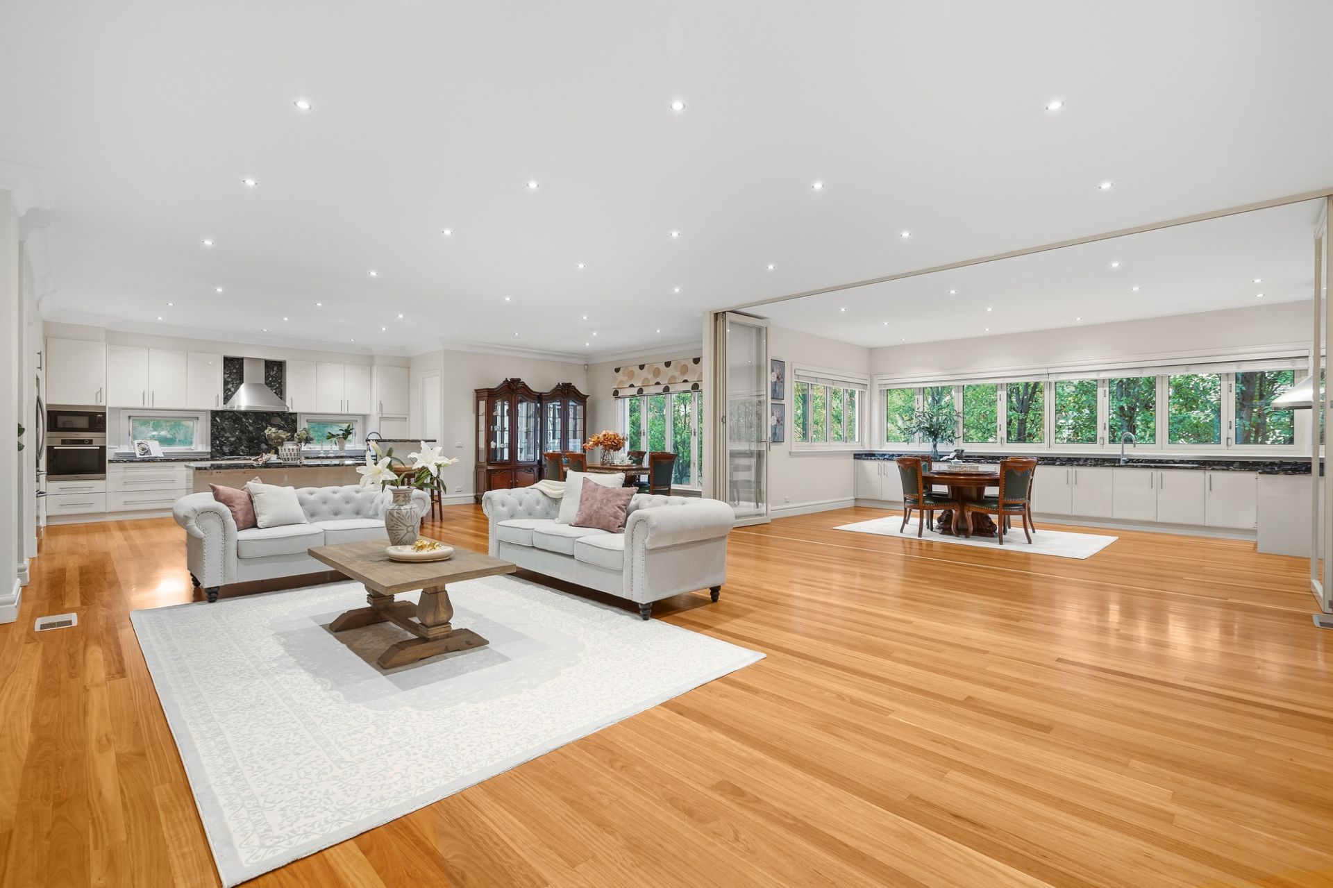 1 Wynyard Crescent, Balwyn North, Balwyn North - Thumbnail 7
